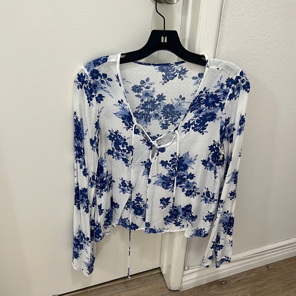 Blue and white soft long sleeve work shirt